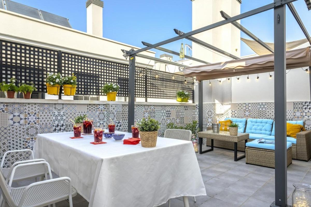 -Malagasunapts- Privateterrace Freeparking Pool Ngoại thất bức ảnh