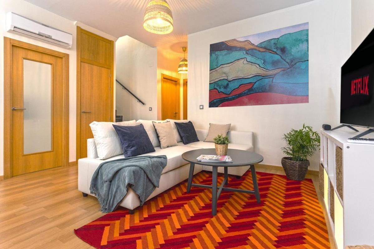 -Malagasunapts- Privateterrace Freeparking Pool Ngoại thất bức ảnh